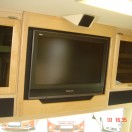 National RV Dolphin 5355 Twin Slide-Out - National RV Dolphin Interior 011.JPG